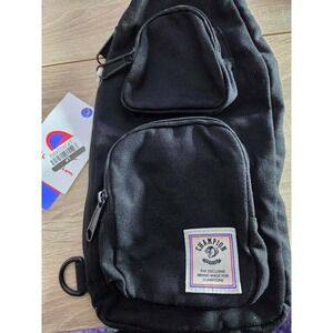 Champion Sling Bag Black Padded Adjustable Strap Exterior Zip Pockets